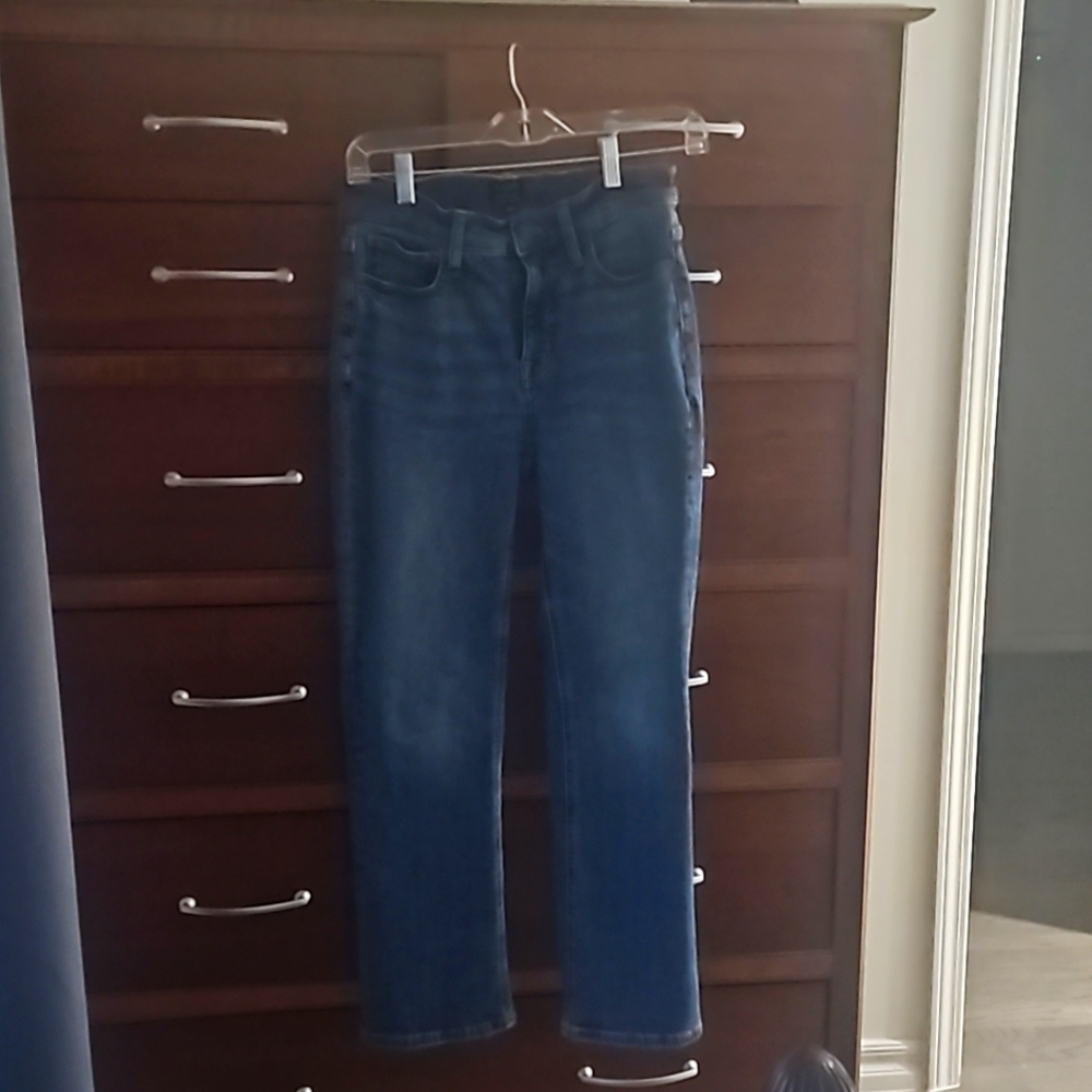 Mid rise Jeans.  Flare crop